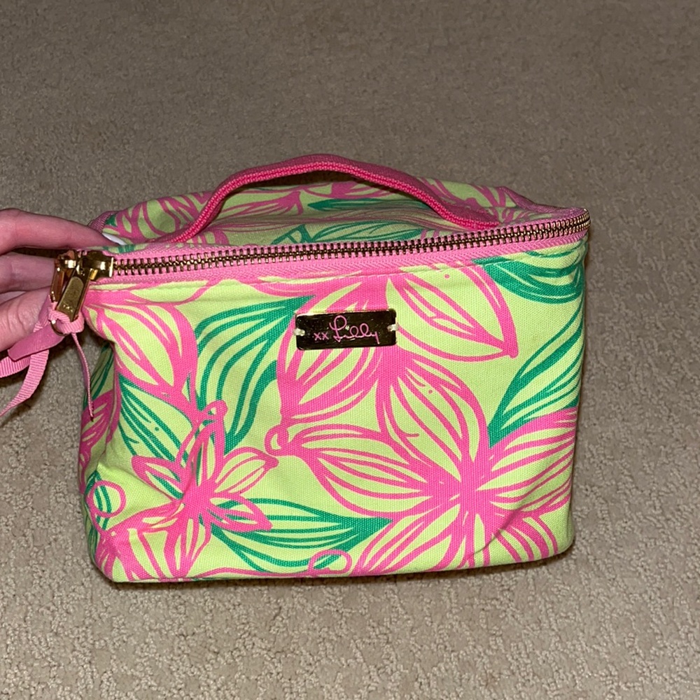 Lilly Pulitzer makeup tote bag